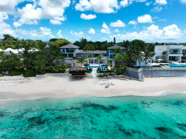 Experience Luxury Five Bedroom Retreat - Your Bohemian Escape in Nassau